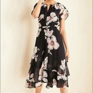 Ann Taylor high low chiffon midi dress black floral size 4